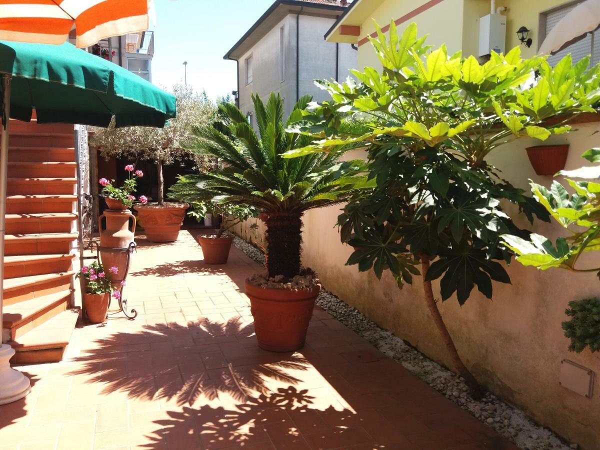 Raffinato Bilocale A Lido Di Camaiore Vicino Al Mare 외부 사진